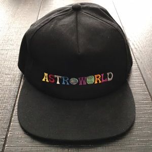 Travis Scott x Astroworld snapback hat